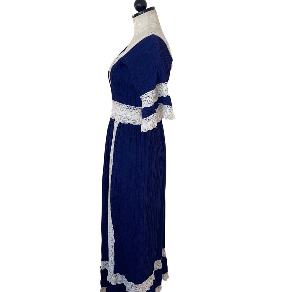 Vintage Womens Dress Size Small Blue Mexican Sleeve Crochet Lace Pintuck Cotton - Picture 14 of 14
